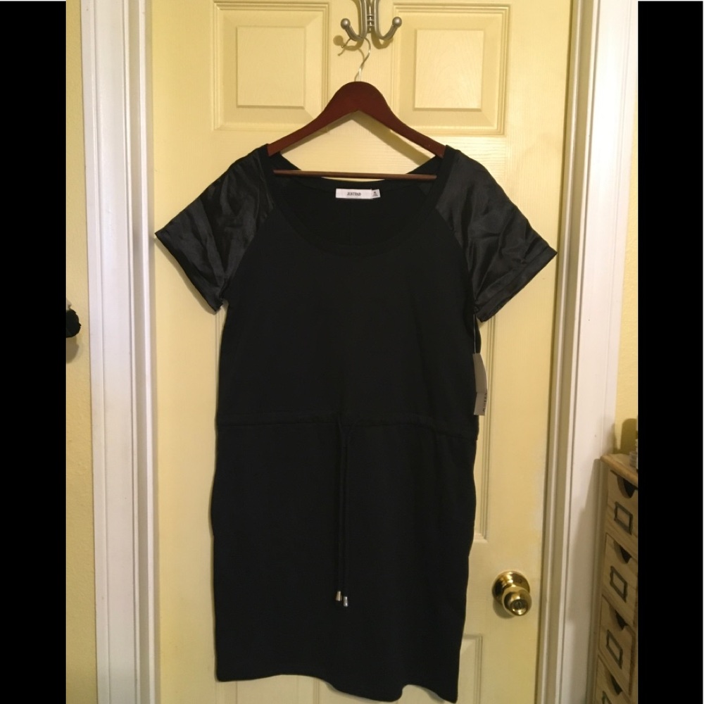 NWT Black Athletic Short Sleeve Dress by JustFab